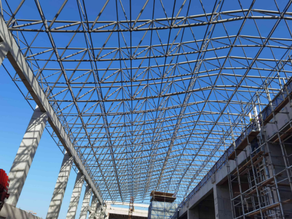 商丘哪些因素影响选择徐州网架厂家?